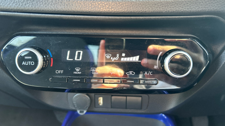 Toyota Aygo X 1.0 VVT-i Edge 5dr Petrol Hatchback